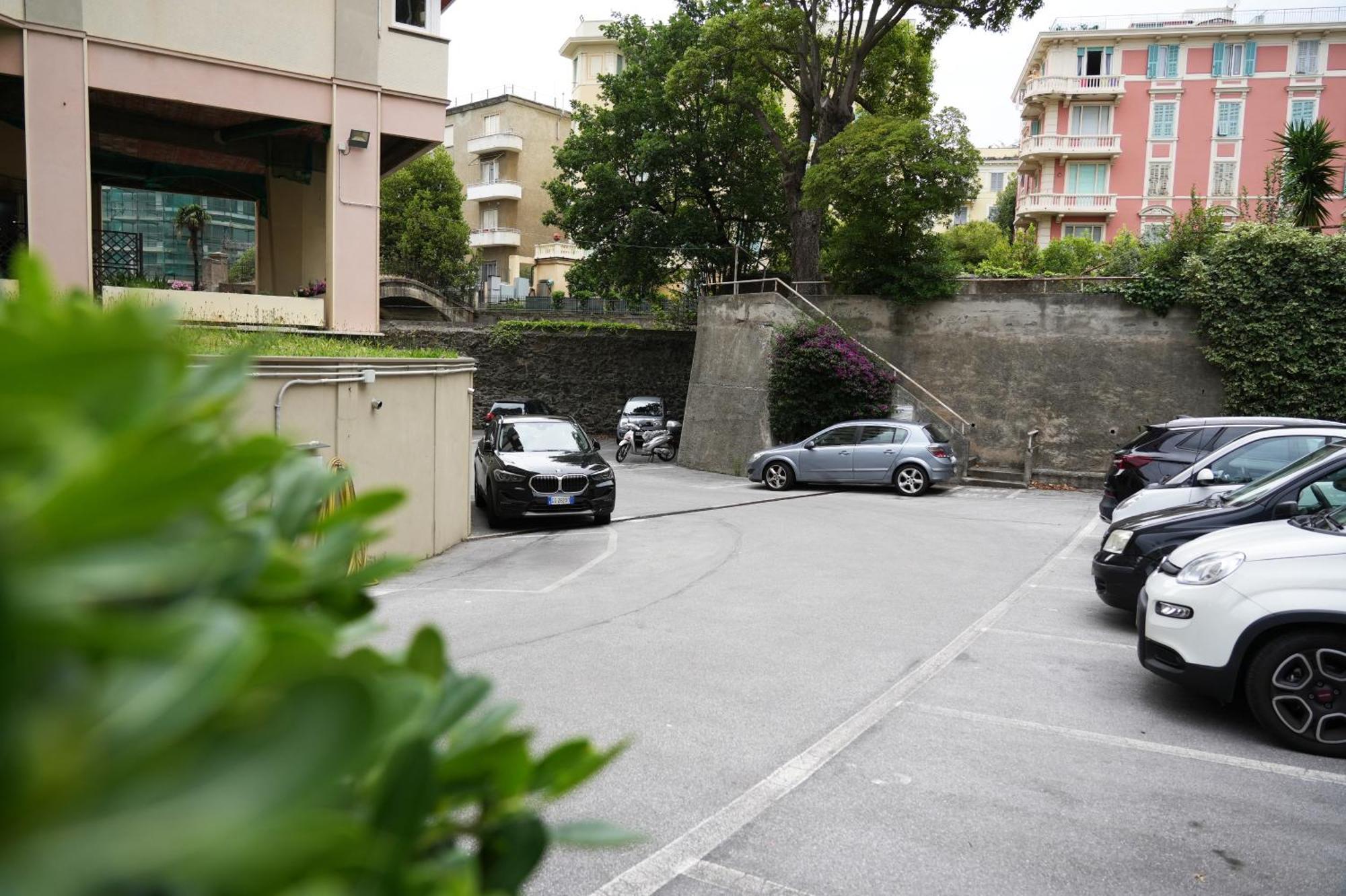 Casa Amina Lägenhet Genua Exteriör bild